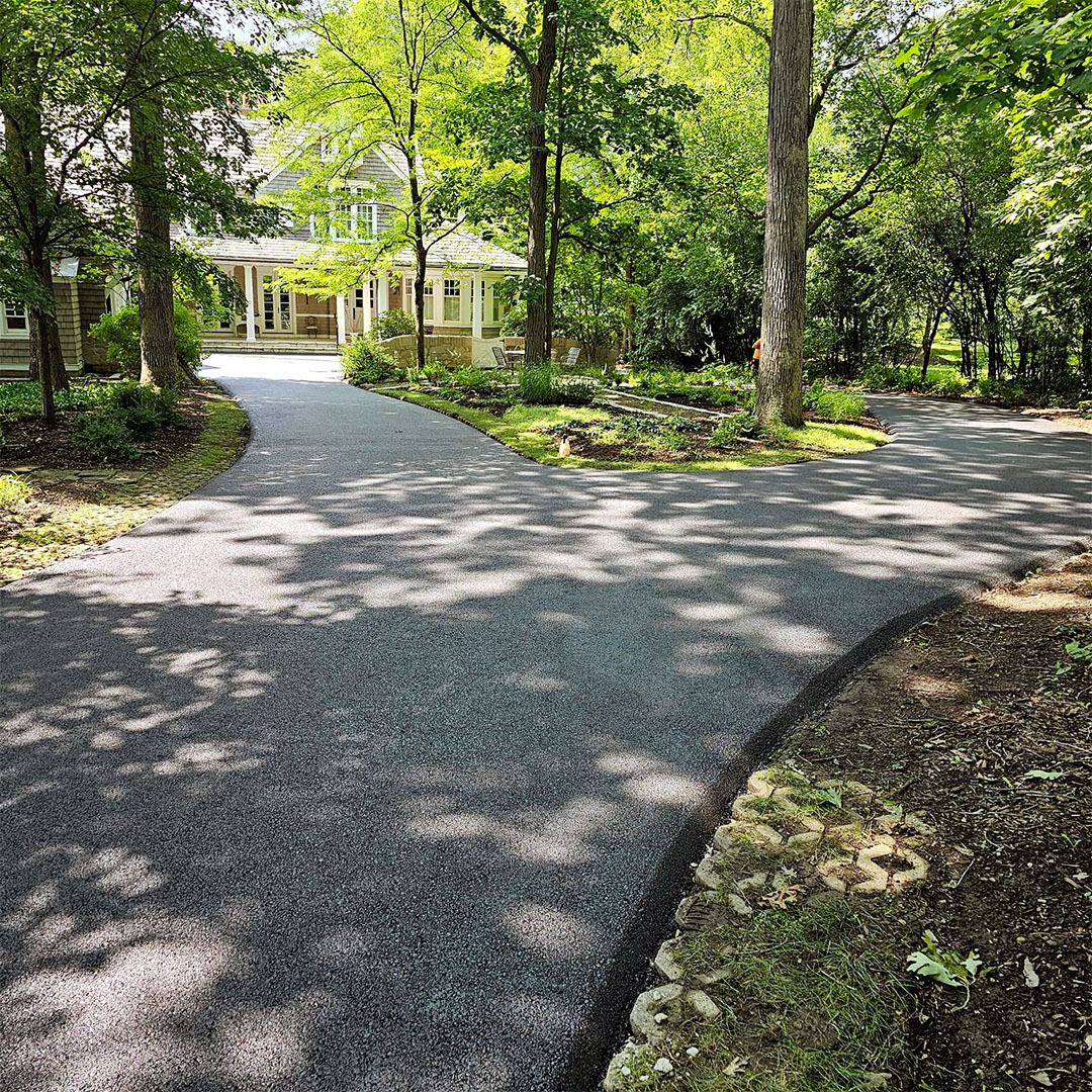 Residential asphalt paving company Carol Stream IL